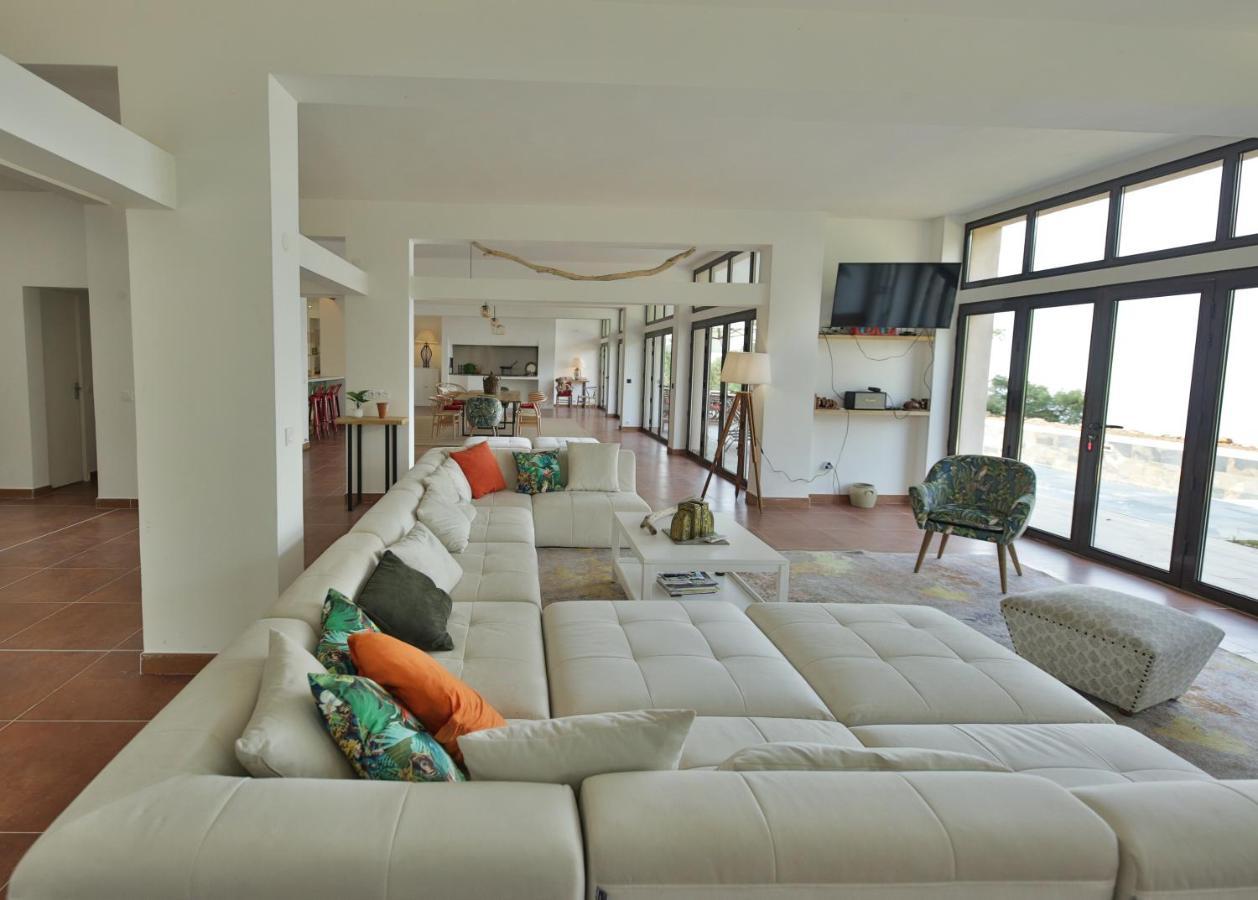 Grande Villa 750 M2 Le Mas Des Chenes Bormes-les-Mimosas Εξωτερικό φωτογραφία