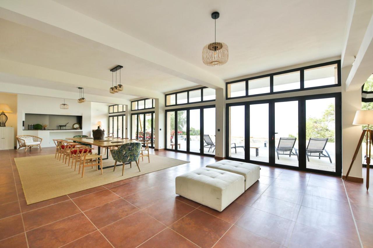Grande Villa 750 M2 Le Mas Des Chenes Bormes-les-Mimosas Εξωτερικό φωτογραφία